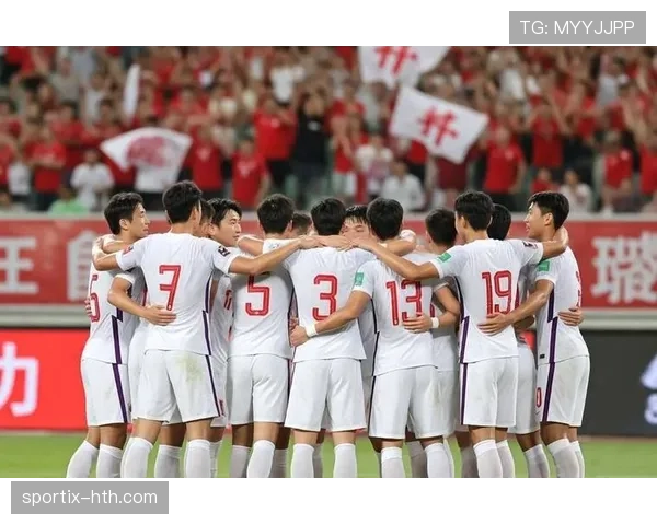主场狂潮！球迷热情点燃赛场，球队状态成胜负关键